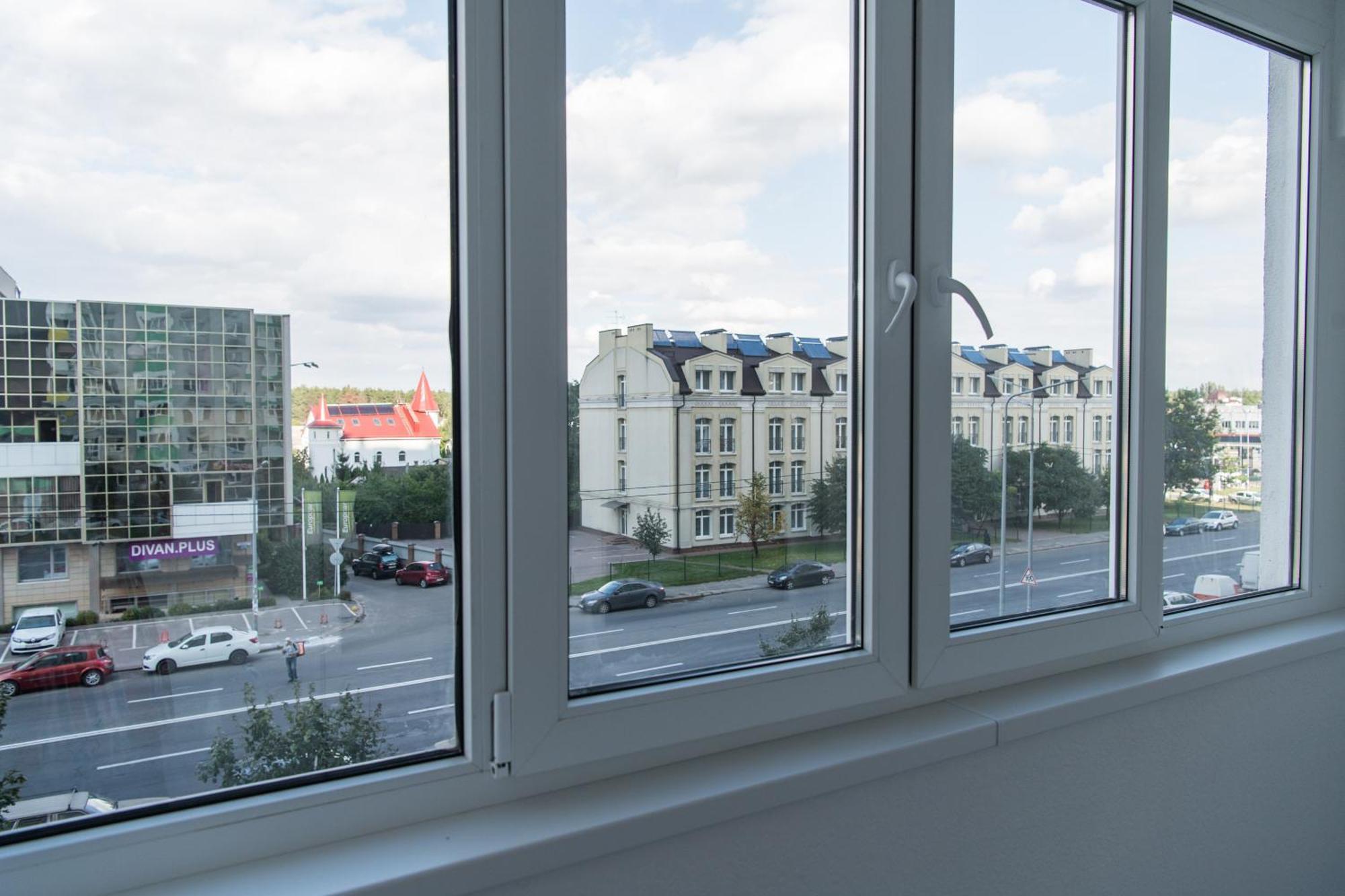 Myfreedom Апартаменти Метро Бориспільська Киев Экстерьер фото
